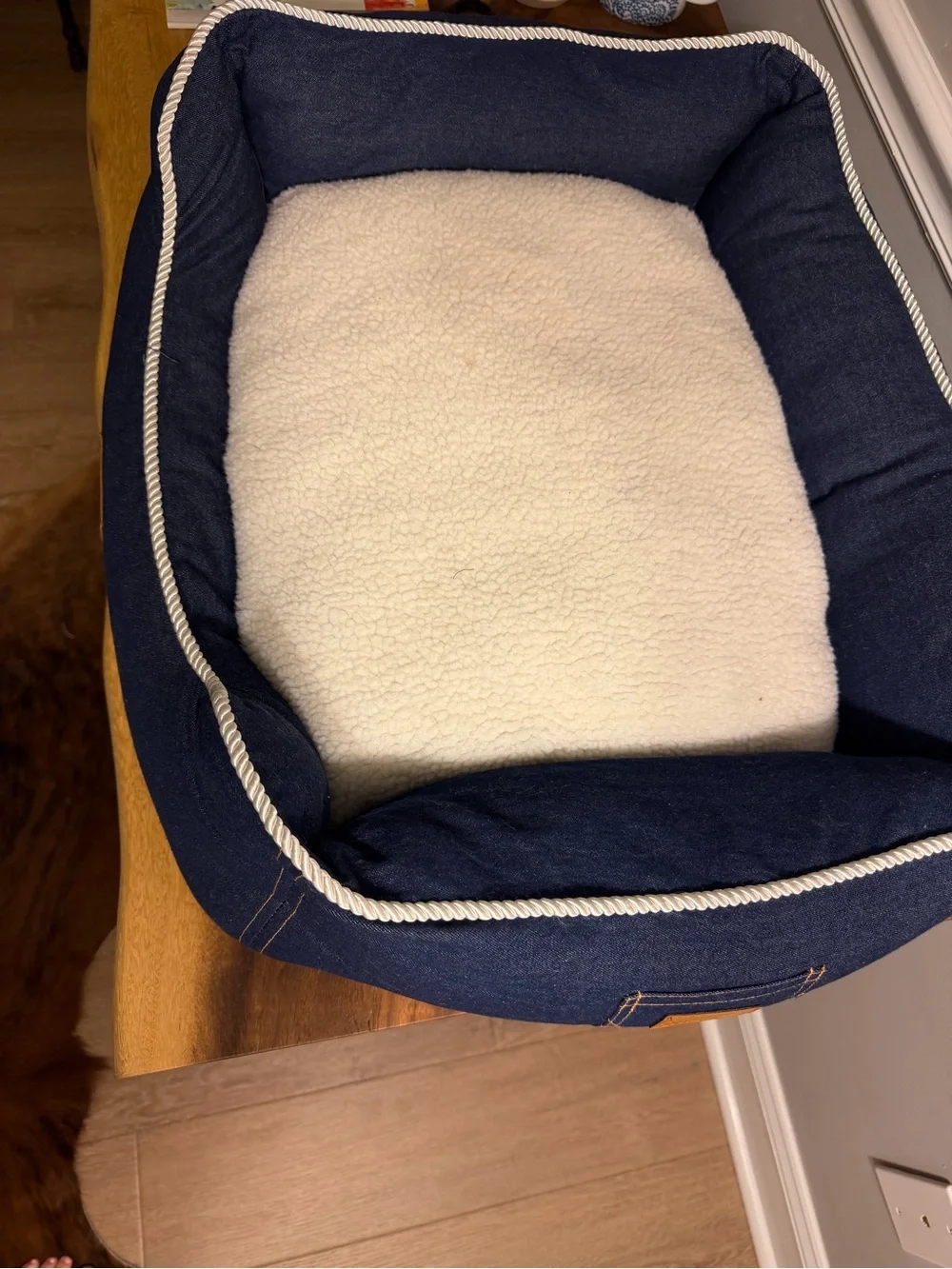 Wrangler Blue Denim Pet Lounger with Cream Sherpa